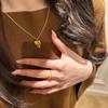 Vintage Antique Brushed Point Diamond Gold Branches Jade Leaf Necklace Exquisite Niche Design Leaf Pendant Collarbone Chain