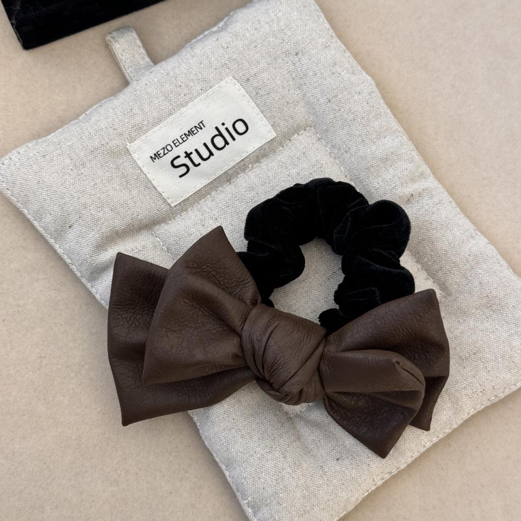 Double-layer Bow Hair Tie, High-end Style, Large Intestine Hair Band, Leather Cover, Leather Band, Women's Bun Hair Accessory