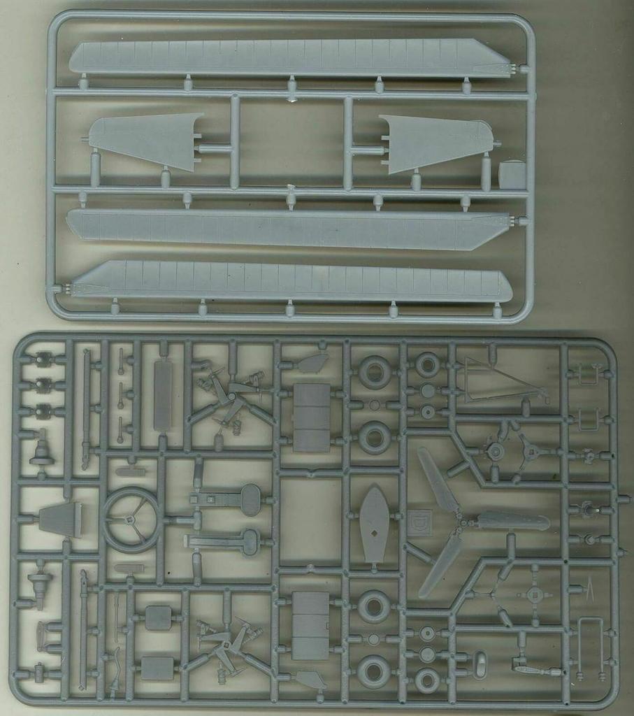 AMP Scale American Sikorsky Helicopter Plastic Model Kit AVP48001 1/48 HO3S-1