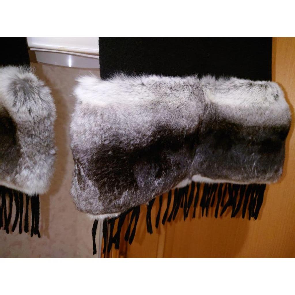 Used Excellent Condition [FENDI] Soft 100% Cashmere x Chinchilla Fur Stole