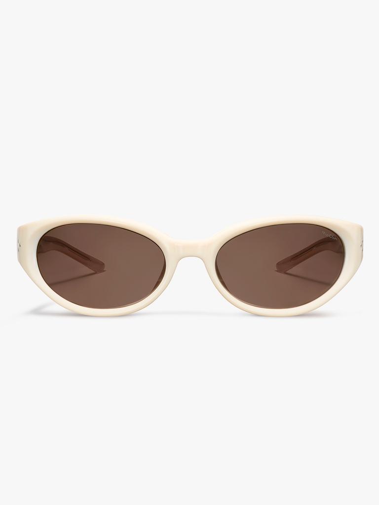 Maegkoin Exty 04 Ivory Xt Polarized Goggle-Style Sunglasses (Ivory)
