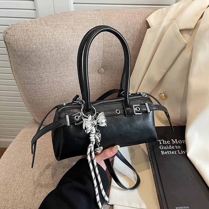 Premium Commuter Small Bag Women's New Spring and Summer Versatile Messenger Bag Fashionable Portable Pillow Bag