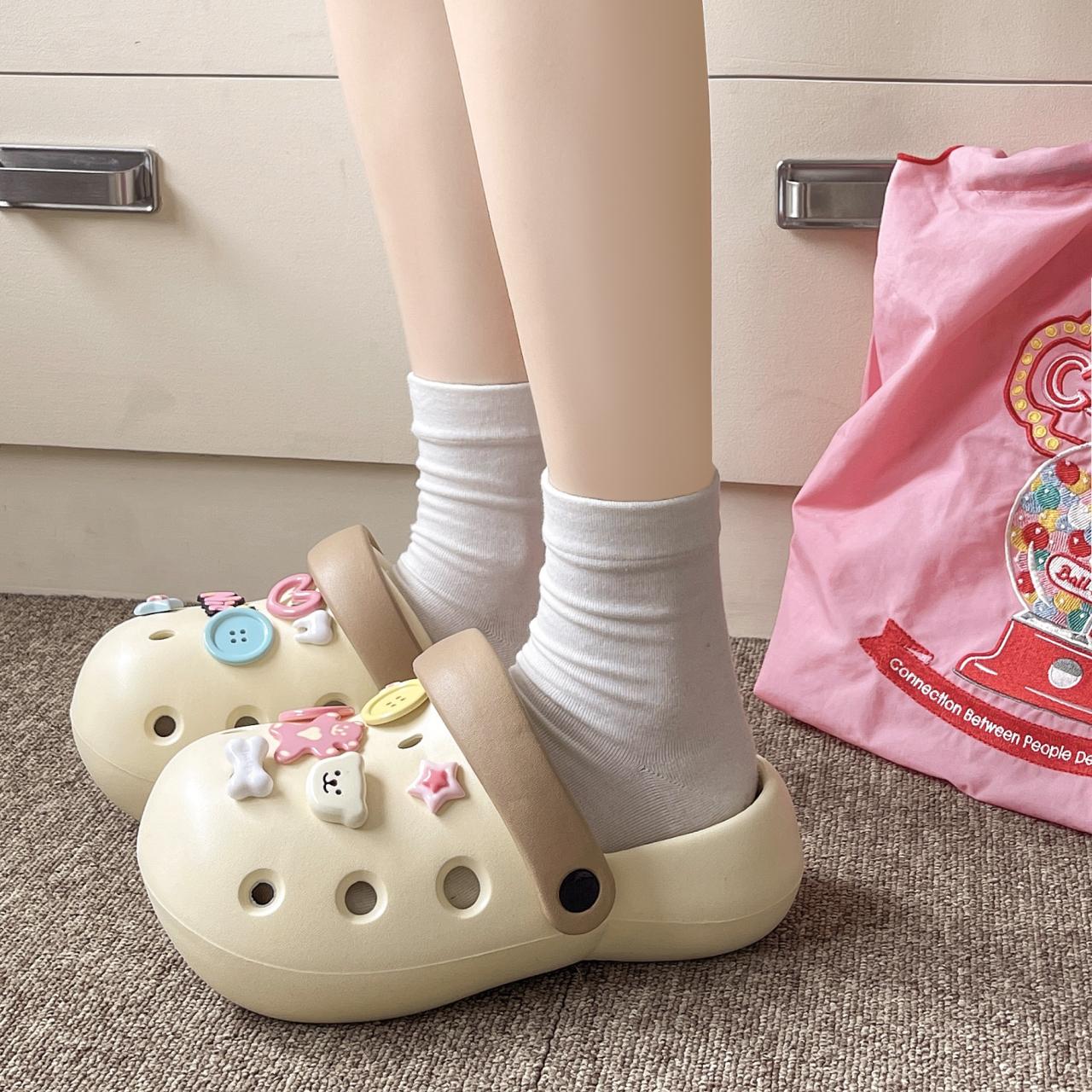 Модные новые сандалии тапочки милые мультяшные сабо женские мюли летние пляжные сандалии — фото 5