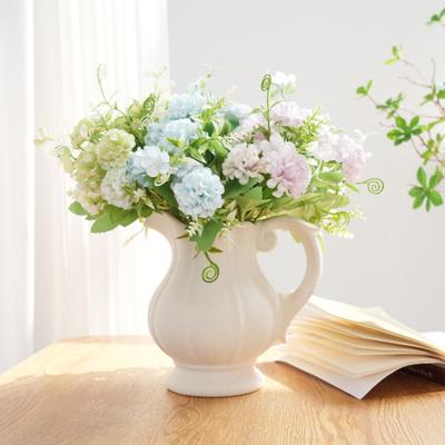 Decorațiuni pentru casă – Flori decorative şi coroane de flori