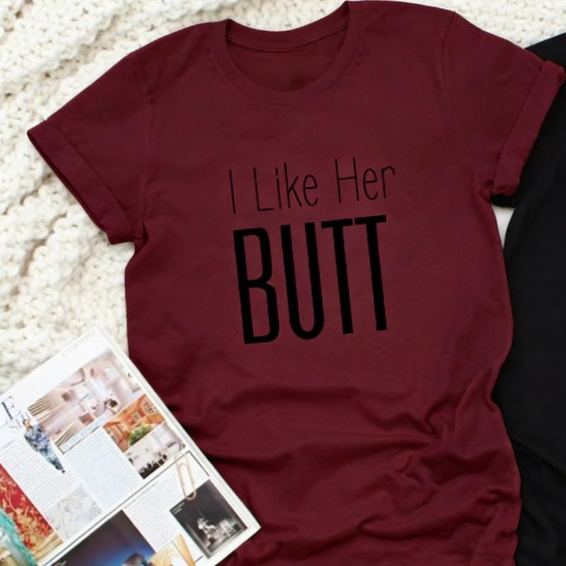 Ihr Hintern Ich mag seinen Bart Lustiger Einfacher Buchstabendruck T-Shirt Oberteile Valentinstagsgeschenk für Paare Niedlich Passend Normal Kurzarm