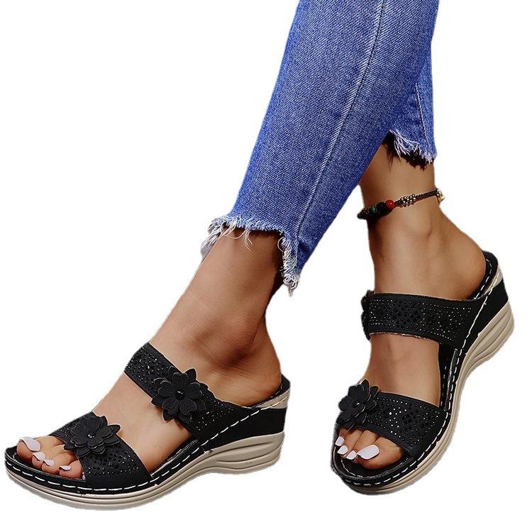 Foreign trade plus size spring and summer new retro casual flower rhinestone wedge one-line women's wedge slippers