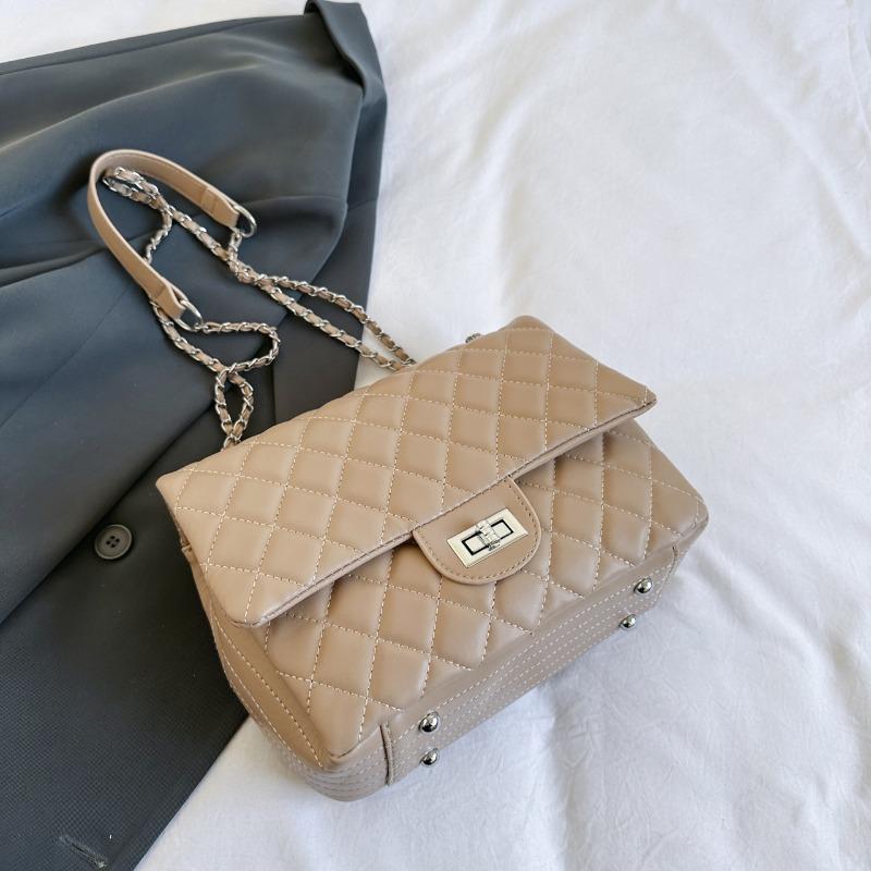 Light Luxury Rhombus Chain Small Square Bag Niche Design Large Capacity Shoulder Messenger Bag Light Luxury Style
