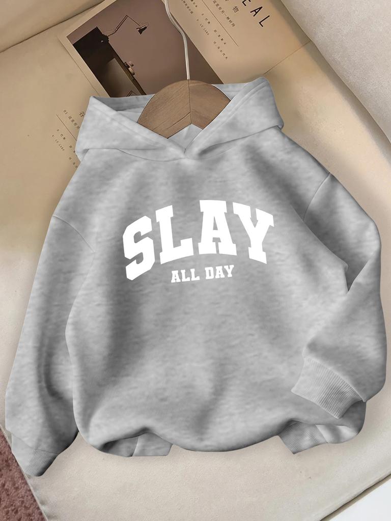 SLAY ALL DAY Huvtröja Casual Långärmad Vintertröja med Tydlig Text Vinterkläder för Flickor Bekväm Passform