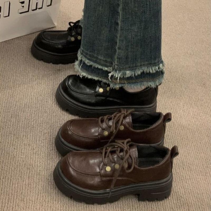 2025Scarpe da Donna Stile Britannico Scarpe in Pelle Piccole Punta Rotonda Suola Spessa Scarpe Mary Jane Scarpe Singole Casual da Donna Mocassini Stringati