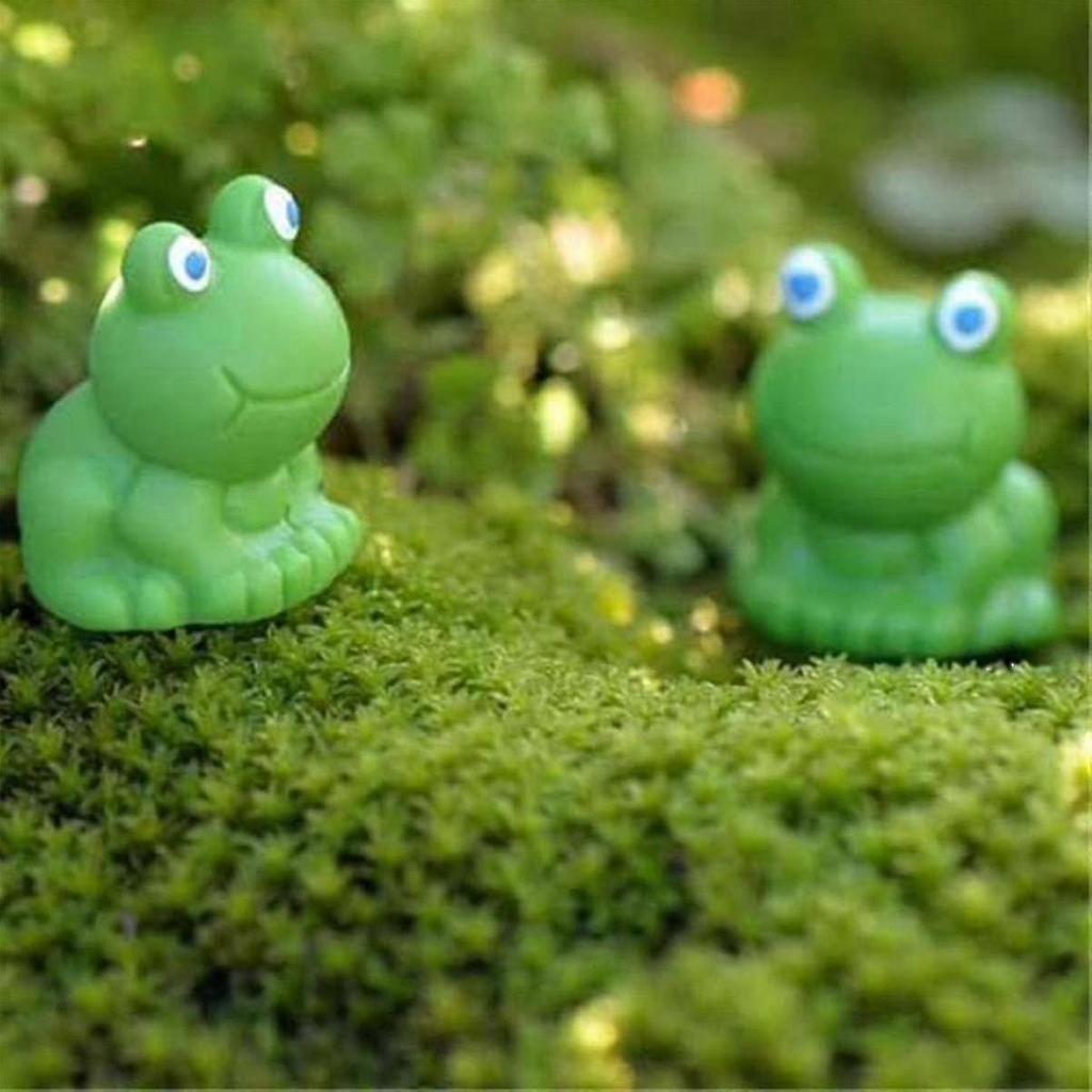 Mini Frogs 100 Pack, Mini Frog Garden Decor, Green Frog Figurines, Mini Frogs Resin Figurines, Mini Frogs Figurines - Ri