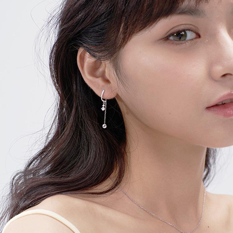 Elegante Ohrstecker aus 925er Sterlingsilber mit Wassertropfen-Quaste - Modische, von Korea inspirierte Stecker für Damen