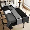 Elegante Schwarz-Weiß Geometrischer Druck Tischdecke - Rechteckige Polyester Esszimmertischdecke für festliche Partydeko