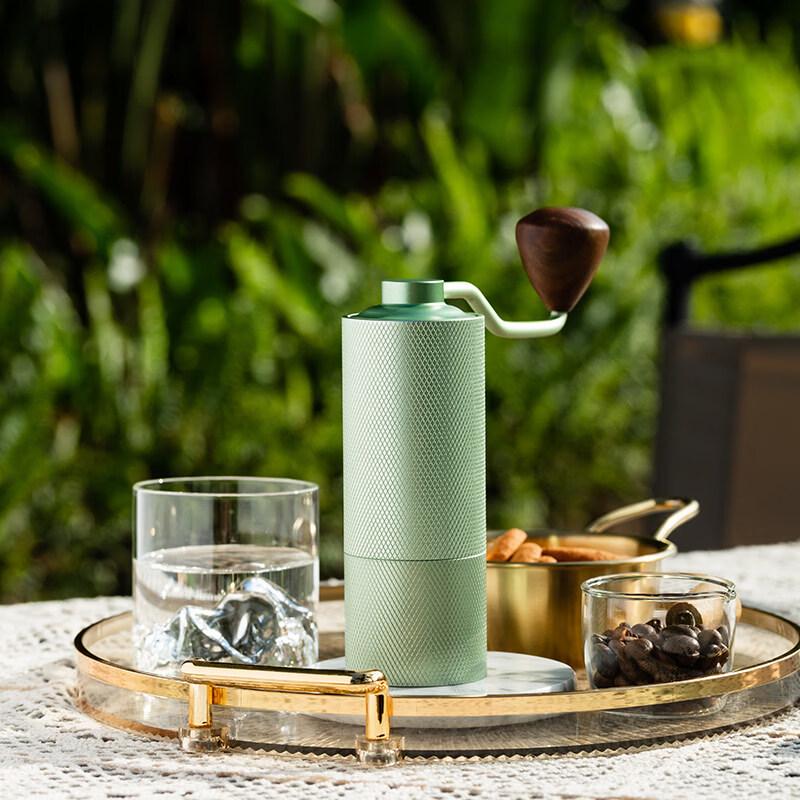 Zigo Hand-cranked Coffee Grinder