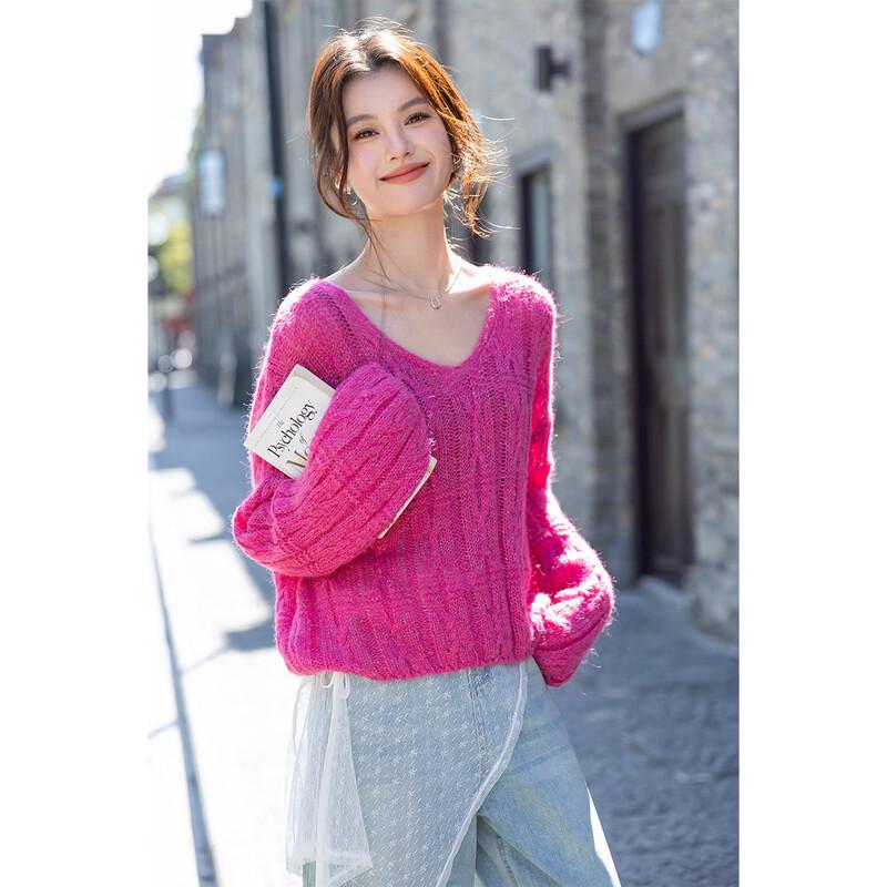 Relaxed Fit V-Neck Cable Knit Sweater