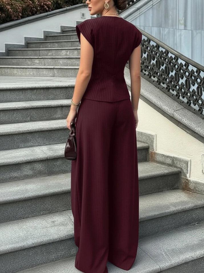 2026 European & American V-neck Sleeveless Jumpsuit - Slimming Waist, Elegant Wide-leg Design