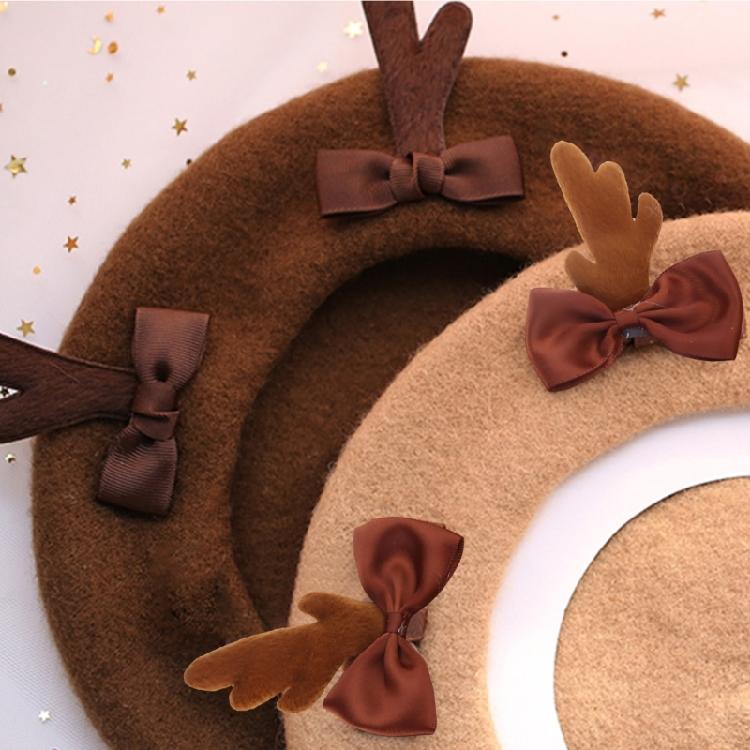 Trendy Cute Painter Hat Wool Beanie Hat Xmas Antler Beret Hat Wild for Christmas