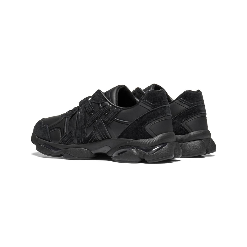 Onitsuka Tiger TIGRUN Casual Shoes Men's Low top Black 1183C618-001