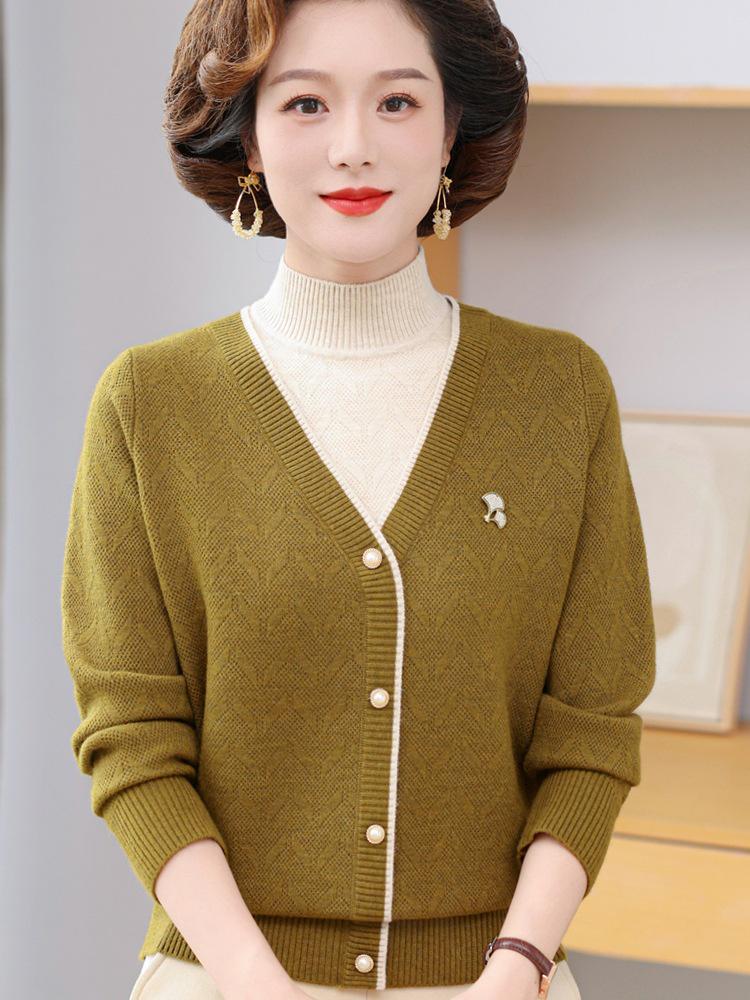 Autumn Stylish Knit Sweater for Middle-aged Moms - Two-Piece Design for 40-50s Women