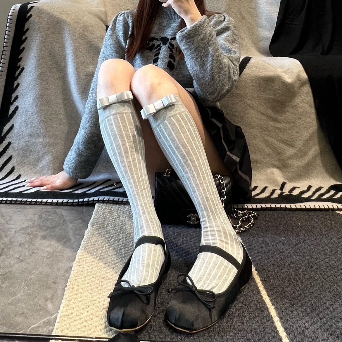 

Solid Color Simple Mid-Calf Socks for Women, Ballet-Style Vertical Stripe Slouch Socks jk Bowknot socks, knitted gray calf cotton socks Average Size【Approximat