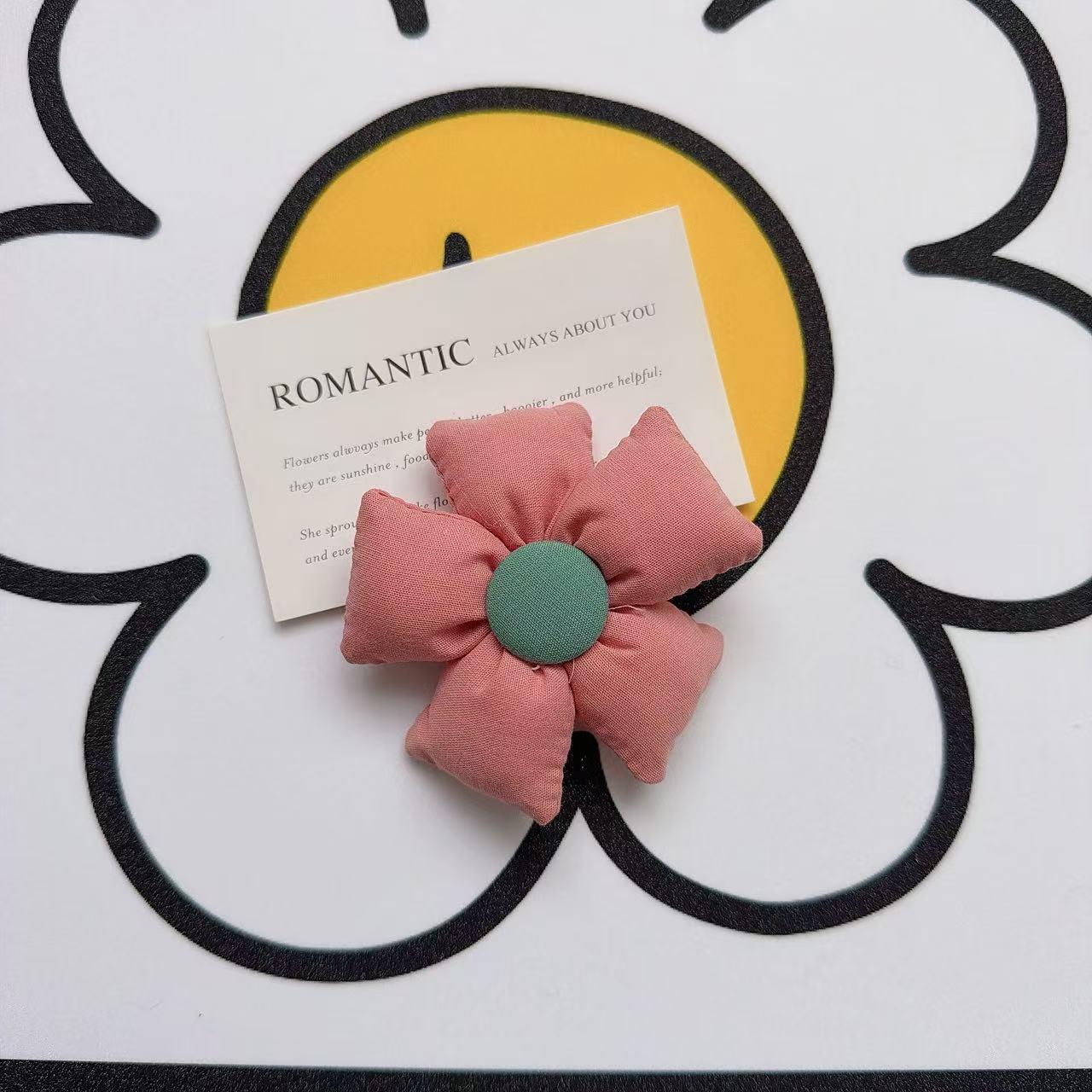 Japanese Korean Cute Cartoon Fabric Five-Petal Flower Brooch for Accessories Accessory Set