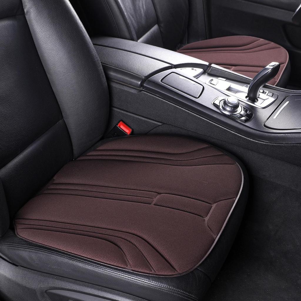 Three-Piece Seaweed Fiber Car Seat Cushion Set: Universal, Comfortable, Breathable, Non-Slip, All-Season Cover.