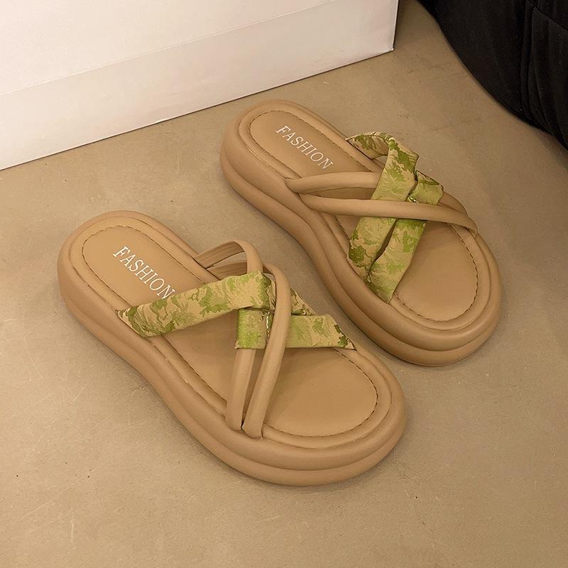 

2025 new summer new leopard print cross daily versatile casual temperament simple outer wear thick-soled comfortable slippers 35