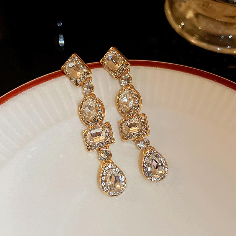 Silver Needle Diamond Elliptical Geometric Earrings Vintage Court Temperament Earrings Niche Premium Earrings