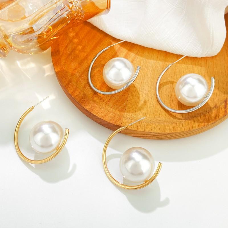 Geometric C-Shaped Pearl Earrings Women Trendy Ins Style Alloy Studs With 14K Gold Plated Post