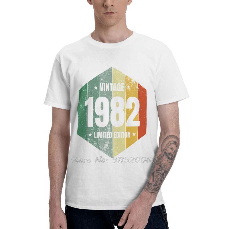 

Vintage Legends Are Born In 1982 Tshirt Men Fashion Tee Tops Cotton T Shirt Old Birthday Tshirt Gift Harajuku Streetwear S