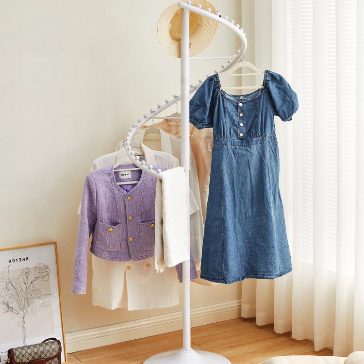 360° Rotating Multifunctional Floor Drying and Coat Rack Hanger