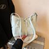 Casual soft surface large-capacity bag women's 2025 new fashion commuter shoulder bag candy color simple oblique span bag