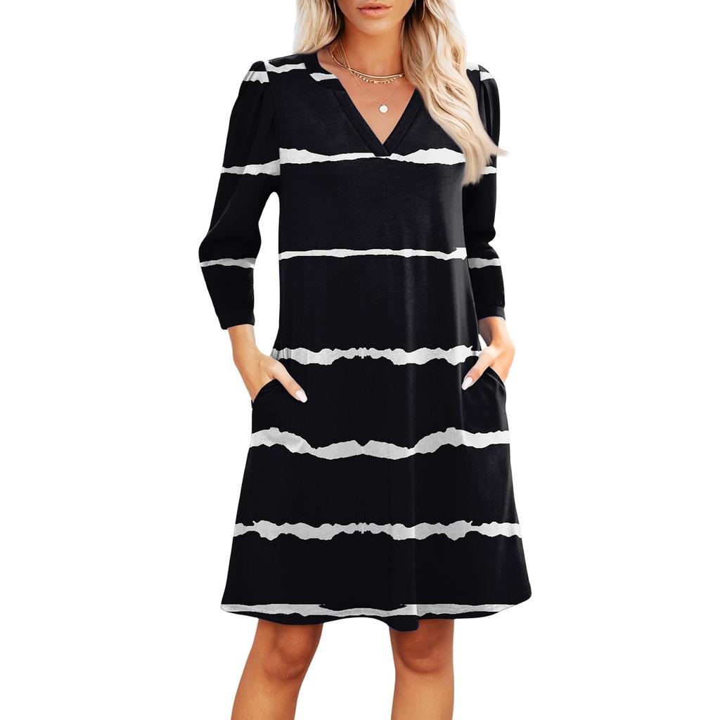 Women's Fashion V-neck Casual Beach Dress Three-quarter Sleeves Striped Print Dress