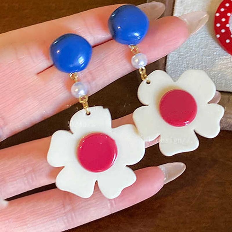 Resort Style Sunflower Earrings - Spring/Summer 2025 Collection for Women