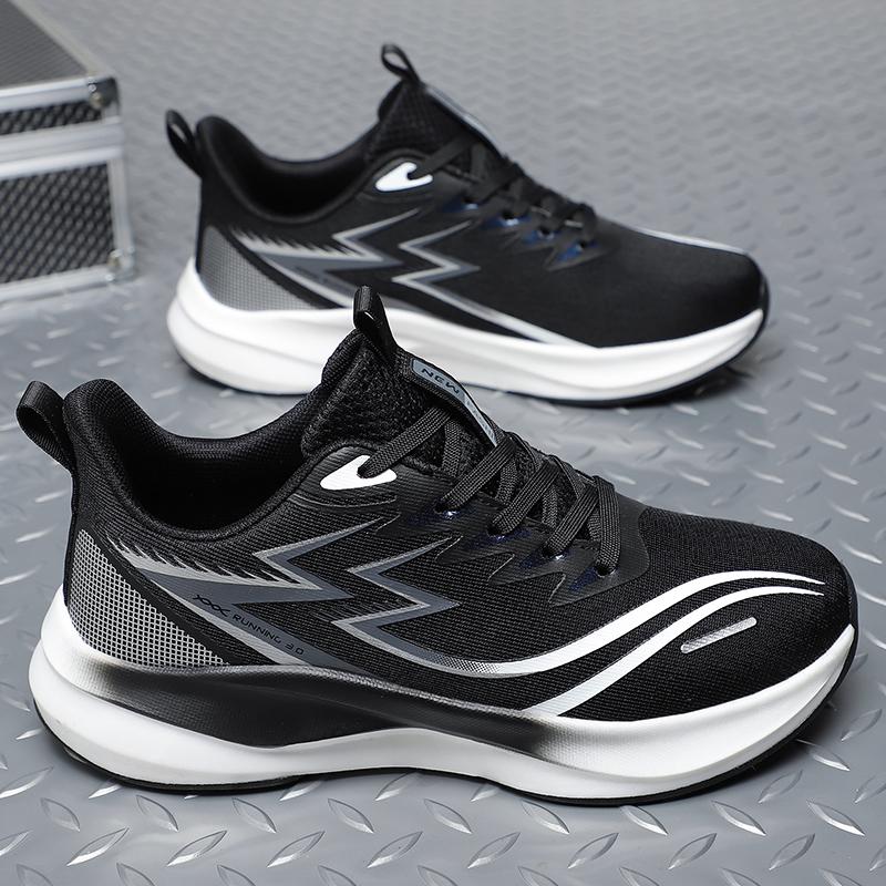 Men's Casual Shoes Shock-proof Comfortable Outdoor Running Fitness Training Fashion  Breathable and Versatile Mesh Shoes