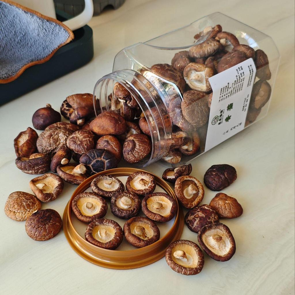 Genuine Northeast Linden Wood Shiitake Mushrooms - Changbai Mountain Farmhouse Specialty