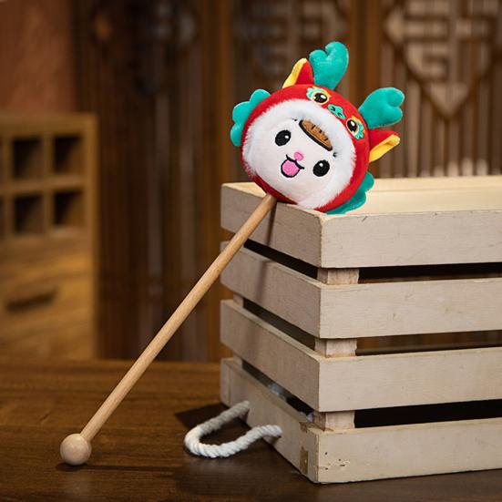 2024 Zodiakalny Smok Pluszowa Zabawka Długi Drewniany Patyk Ręczny Młotek do Masażu Pleców Miękkie Słodkie Wypchane Zwierzęta Lalka Smok Ramię Plecy