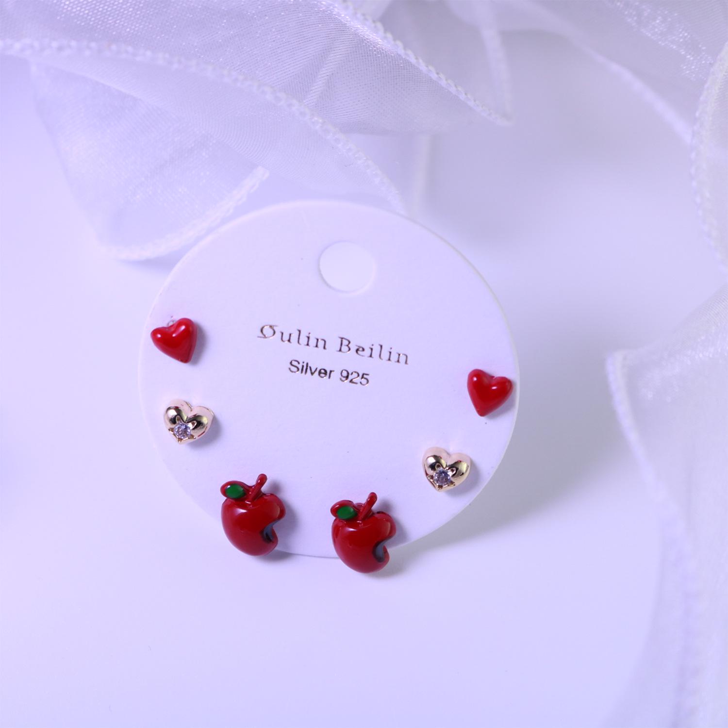 Набор Рождественских яблочных серег-гвоздиков: Милый, Универсальный, Свежий Набор из Шести Предметов для Вечеринок и Студентов