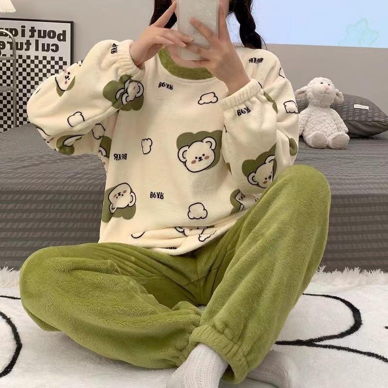 Autumn and Winter Women's Flannel Homewear Suit Pajamas That Can Be Worn Outside