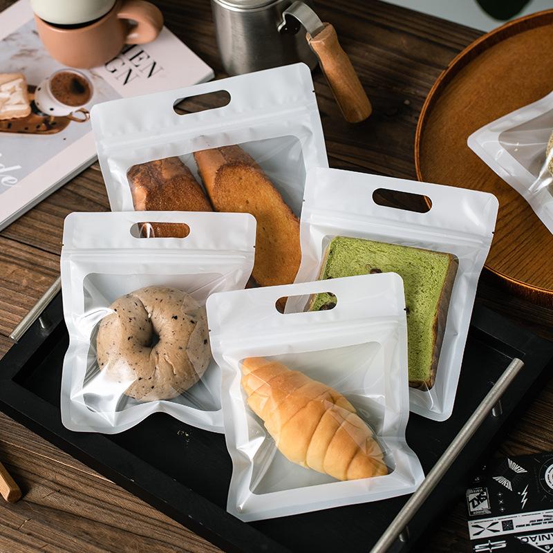 50pcs Sliced Toast Packaging Bag European Bread Transparent Handbag Bread Baking Bag Disposable Sweet Self-Sealing Bags