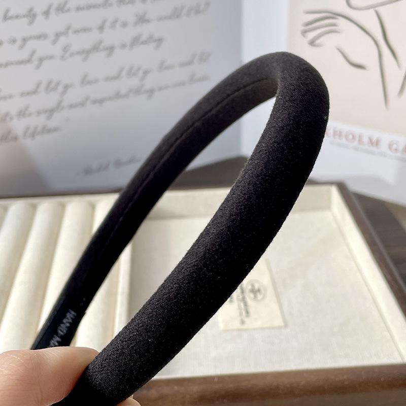 French Elegance Black Series Pearl Headband with Teeth - Autumn/Winter Collection