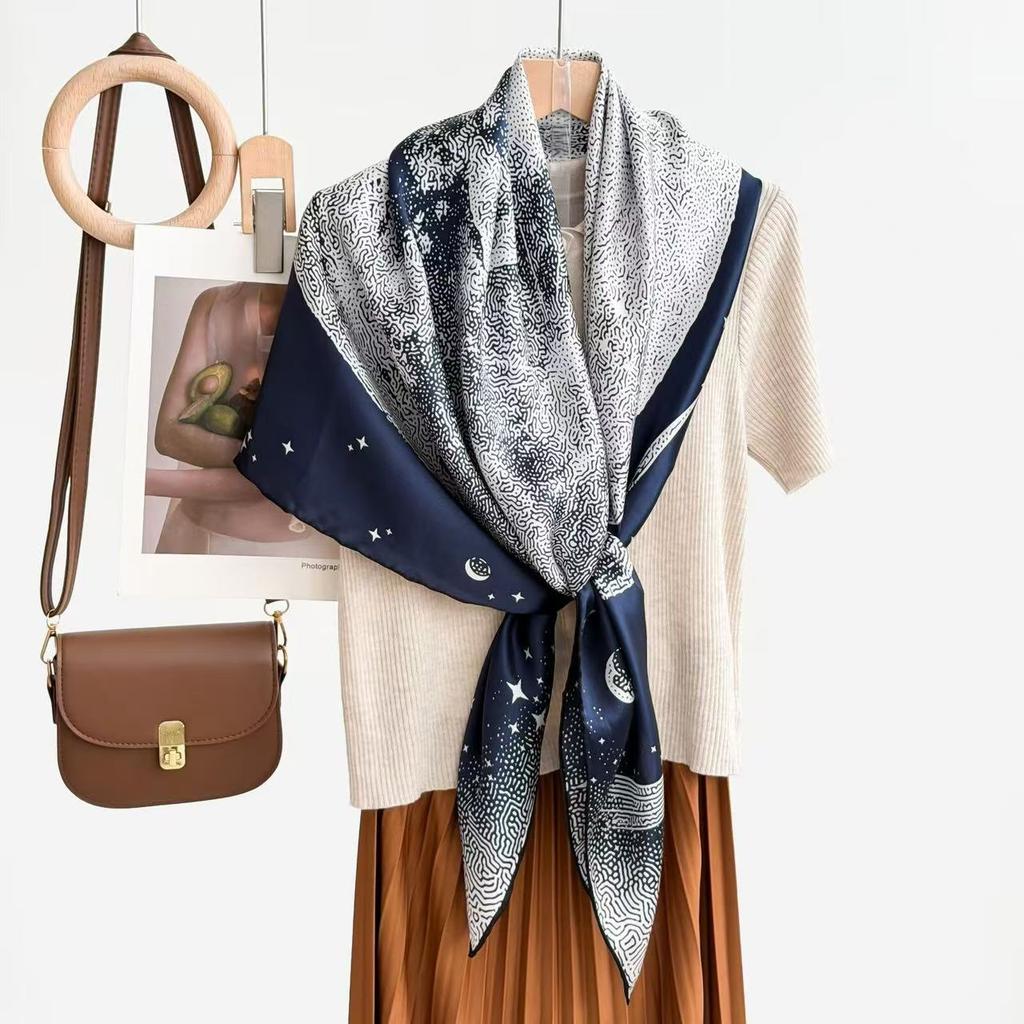 New fashion 111 mulberry silk silk scarf, women's Spring Festival gift for elders to keep warm 111 silk collection