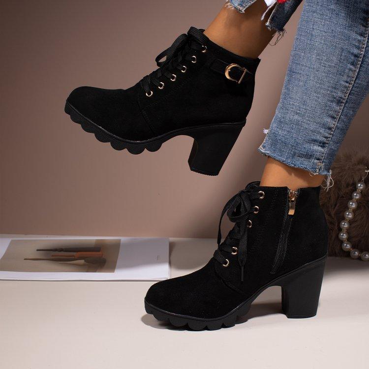 

Маленькие короткие ботинки на толстой подошве и толстом каблуке 2025 года, осень-зима, британский стиль, на шнуровке, черные, ботинки Martin, европейские и американские, большие размеры для женщин 35 чёрный