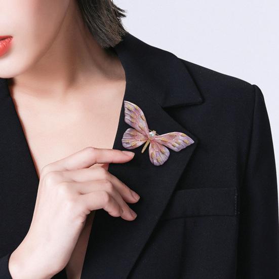 Dambrosch Högblank Strassinlägg Färgövergång Fjärilsdesign Reverspins med Fuskpärla Halsduksmärke Kläder Väskor Accessoarer