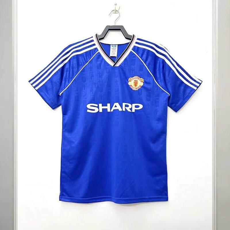 Classic Red Devils Jersey, Host and Guest No. 7 Ronaldo No. 10, Rooney Single Top, Retro Football Jersey, One Piece Will Be Sent On Behalf of You.