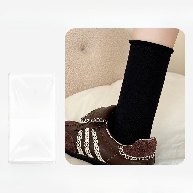 

Female Autumn and Winter Cotton Leisure All Build in The Tube Pile Socks 1 pair