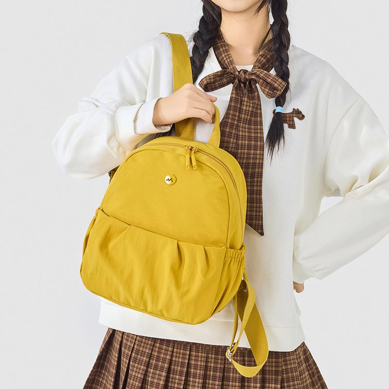 Schoolbag Canvas Backpack Bag Women's 1011 New Fashion Leisure Commuter Bag Nylon Cloth Lightweight Outdoor Travel Small Backpack