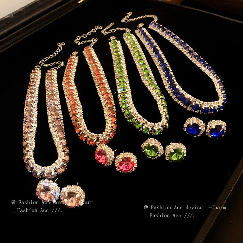 Diamond emerald square stud earrings necklace set niche creative collarbone chain temperament light luxury high-end jewelry women