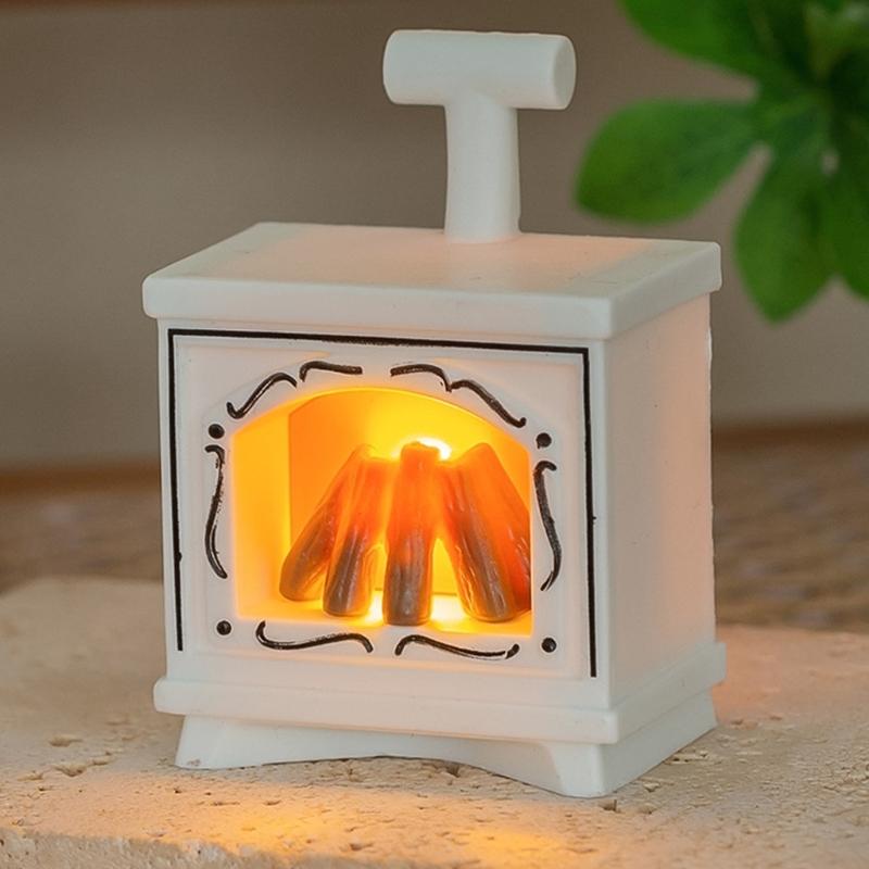 1/12 Doll House Fireplaces Lamp with Life like Flickering LED Flame Effect Scene Display Accessory Minaiture Furniture