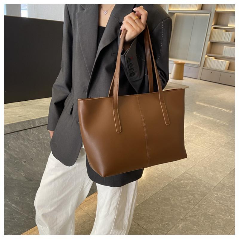 Personalized Large-capacity Bag, New Fashionable Large-capacity Handbag, Retro Shoulder Tote Bag.