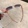 Trendy Punk Sunglasses Rimless Rectangle UV400 Sun Glasses for Men Women Fashion Frameless Gradient Eyewear